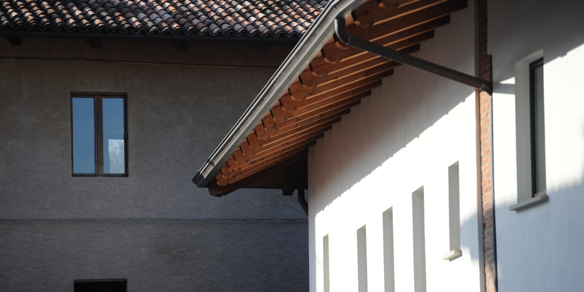 003_25_ospiti